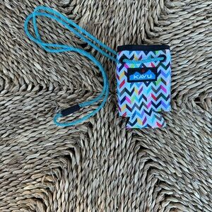 Kavu Vibrant Chevron drink Travel Bag